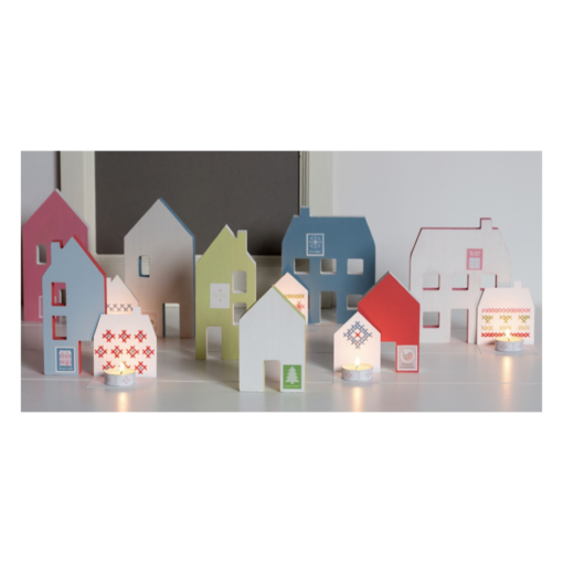 Blanco houten huisjes om te personaliseren