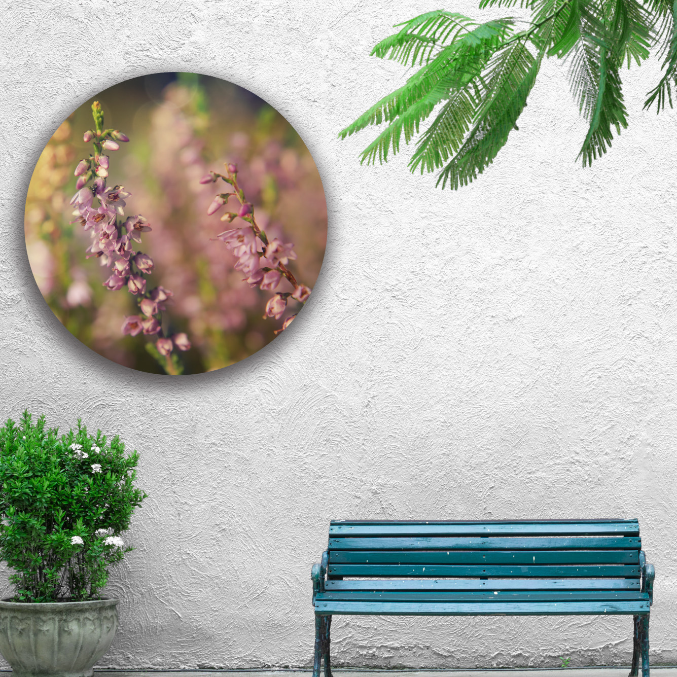 Muur met muurcirkel voor buiten met bloemen