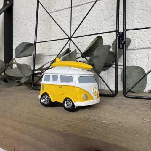 vw busje geel